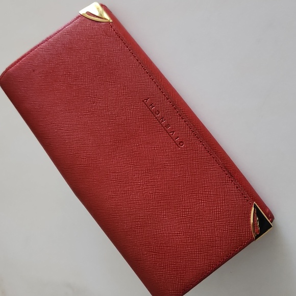 Givenchy Handbags - Givenchy Red Kiss LockWallet w/ Elegant Gold Accents..beautiful Classic Wallet